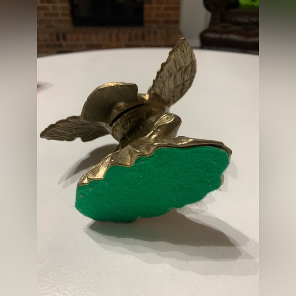 Large Vintage Solid Brass Owl Perched on Branch ~ 6" Tall ~ Circa 1970s - Picture 4 of 8